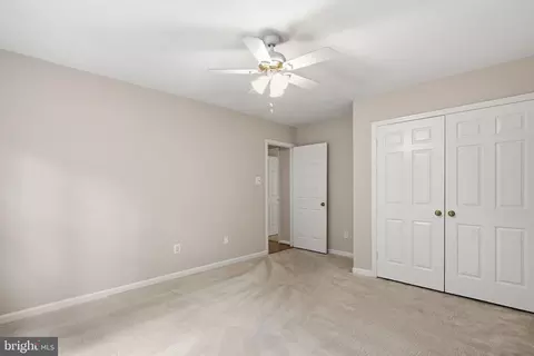 Bedroom - 7316 Walnut Knoll Dr, Springfield, VA 22153 photo 6 of 8