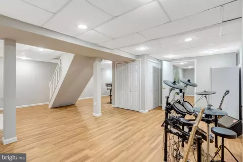 Entry Way - 7809 Roundabout Way, Springfield, VA 22153 photo 10 of 10