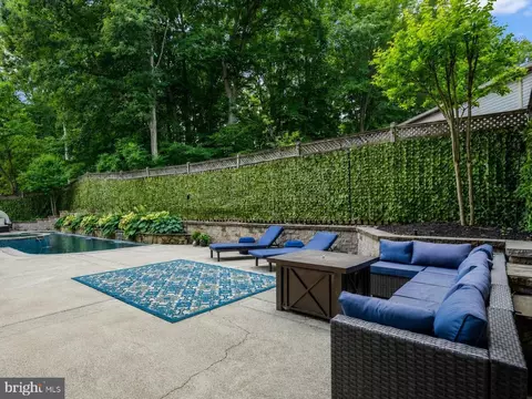 Exterior - 7809 Roundabout Way, Springfield, VA 22153 photo 12 of 14