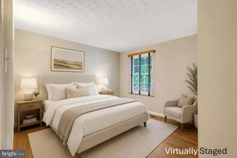 Bedroom - 7809 Roundabout Way, Springfield, VA 22153 photo 6 of 8