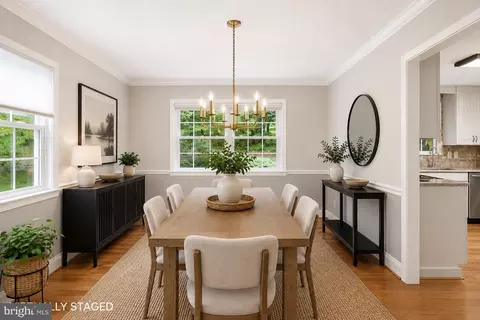 Dining - 1842 Post Oak Trl, Reston, VA 20191 photo 1 of 4