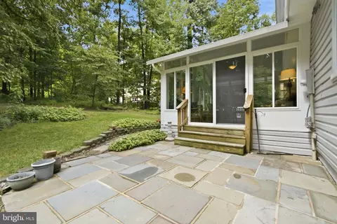 Exterior - 1842 Post Oak Trl, Reston, VA 20191 photo 9 of 14