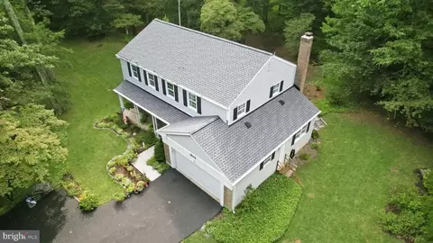 Other - 1842 Post Oak Trl, Reston, VA 20191 photo 9 of 13