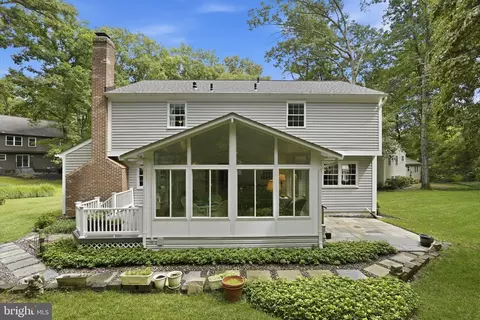Exterior - 1842 Post Oak Trl, Reston, VA 20191 photo 14 of 14