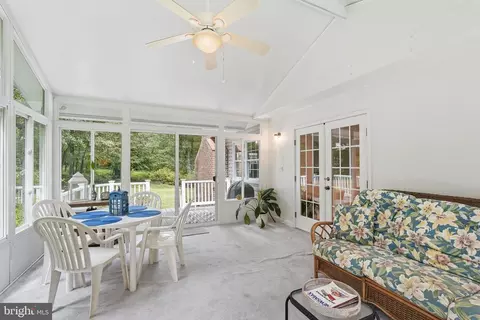 Exterior - 1842 Post Oak Trl, Reston, VA 20191 photo 5 of 14