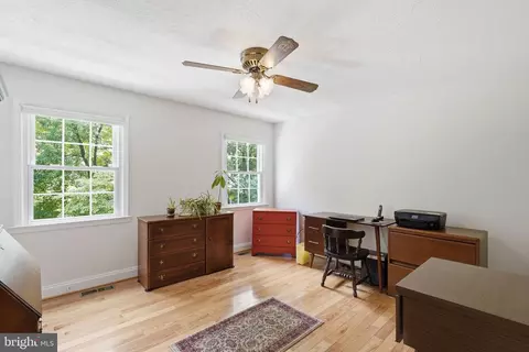 Other - 1842 Post Oak Trl, Reston, VA 20191 photo 4 of 13