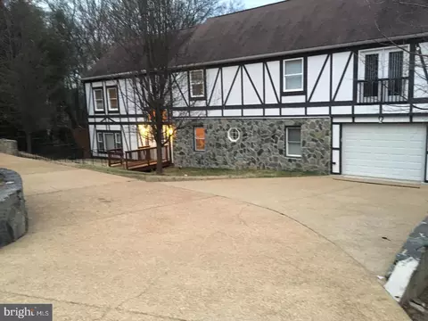 8505 Richmond Ave, Alexandria, VA 22309