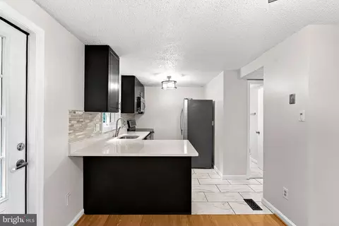 Kitchen - 8693 Bent Arrow Ct, Springfield, VA 22153 photo 1 of 5