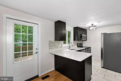Other - 8693 Bent Arrow Ct, Springfield, VA 22153 photo 5 of 15