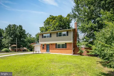 Exterior - 5520 Southampton Dr, Springfield, VA 22151 photo 3 of 18