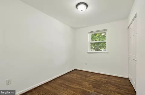 Bedroom - 5520 Southampton Dr, Springfield, VA 22151 photo 1 of 4