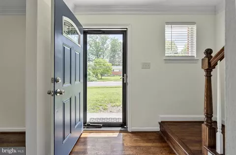 Entry Way - 5520 Southampton Dr, Springfield, VA 22151 photo 1 of 6