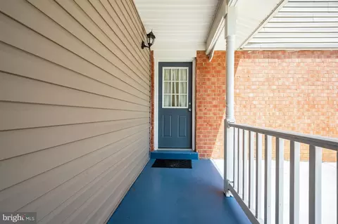 Exterior - 5520 Southampton Dr, Springfield, VA 22151 photo 7 of 18