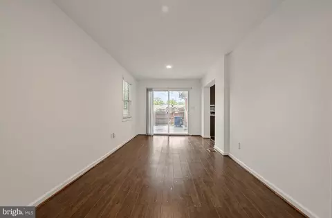 Living - 5520 Southampton Dr, Springfield, VA 22151 photo 6 of 8