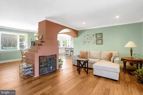 Living - 7402 Elgar St, Springfield, VA 22151 photo 1 of 1