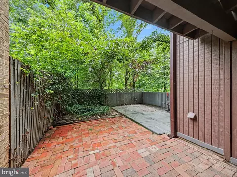 Exterior - 7836 Marconi Ct, Springfield, VA 22153 photo 4 of 5