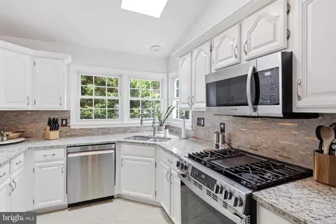 Kitchen - 6502 Summerton Way, Springfield, VA 22150 photo 1 of 5