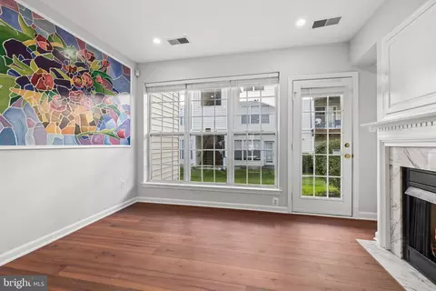 Living - 2494 Quick St #102, Herndon, VA 20171 photo 3 of 3