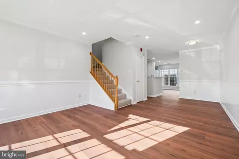 Entry Way - 2494 Quick St #102, Herndon, VA 20171 photo 1 of 6
