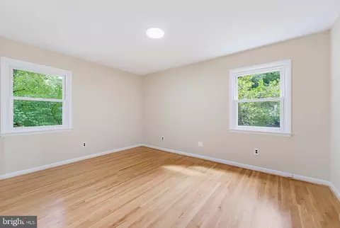 Bedroom - 7235 Hadlow Dr, Springfield, VA 22152 photo 2 of 6