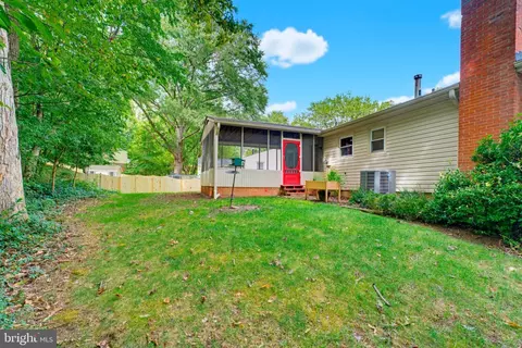Exterior - 7235 Hadlow Dr, Springfield, VA 22152 photo 5 of 11