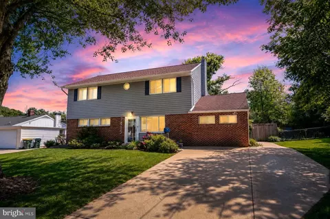 Exterior - 7415 Jervis St, Springfield, VA 22151 photo 8 of 10