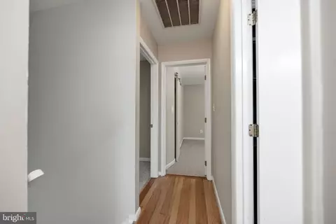 Entry Way - 7415 Jervis St, Springfield, VA 22151 photo 5 of 5