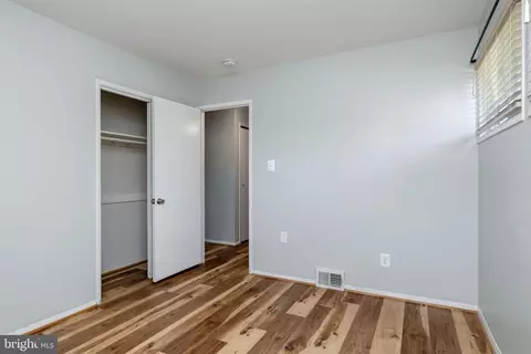Bedroom - 7415 Jervis St, Springfield, VA 22151 photo 6 of 12