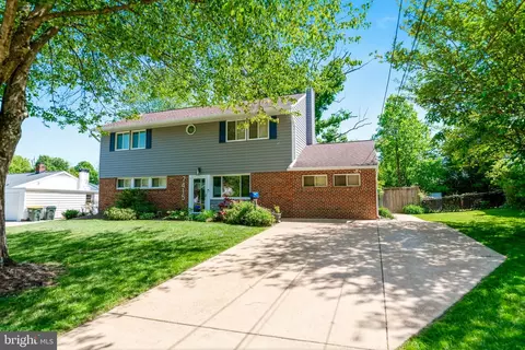 Exterior - 7415 Jervis St, Springfield, VA 22151 photo 9 of 10
