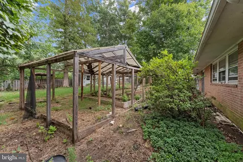 7914 Hatteras Ln, Springfield, VA 22151 photo 7
