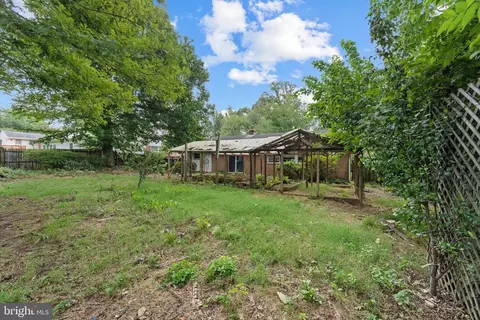 7914 Hatteras Ln, Springfield, VA 22151 photo 8