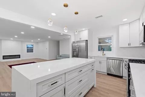 Kitchen - 8804 Strause Ct, Springfield, VA 22153 photo 3 of 5