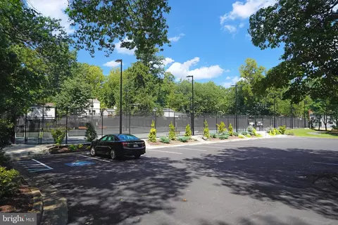 Exterior - 2382 Generation Dr, Reston, VA 20191 photo 9 of 10