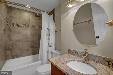 Bath - 2382 Generation Dr, Reston, VA 20191 photo 4 of 4