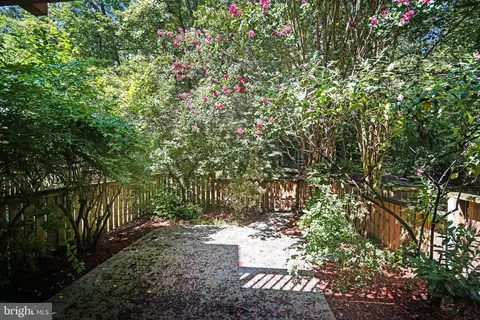 Exterior - 2382 Generation Dr, Reston, VA 20191 photo 3 of 10