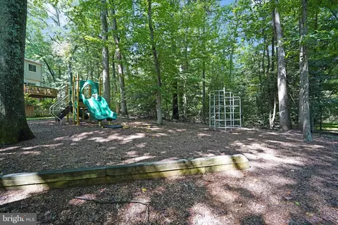 Exterior - 2382 Generation Dr, Reston, VA 20191 photo 6 of 10