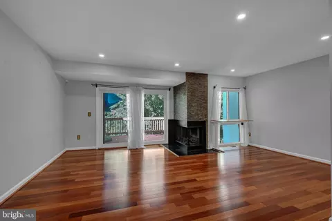 Living - 2382 Generation Dr, Reston, VA 20191 photo 4 of 4