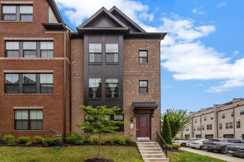 7300 Mountaineer Dr, Alexandria, VA 22306