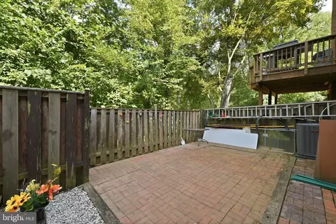 Exterior - 7702 Jewelweed Ct, Springfield, VA 22152 photo 2 of 5