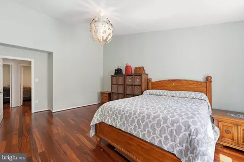 Bedroom - 7702 Jewelweed Ct, Springfield, VA 22152 photo 5 of 12