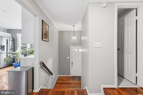 Entry Way - 7702 Jewelweed Ct, Springfield, VA 22152 photo 1 of 1