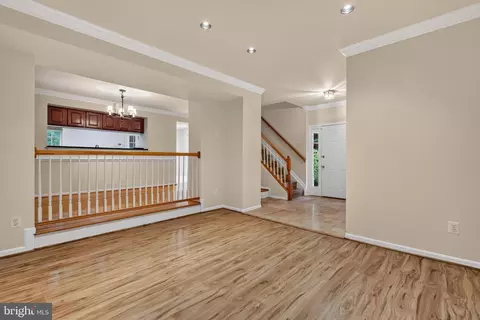 Entry Way - 6504 Hubbardton Way, Springfield, VA 22150 photo 2 of 5
