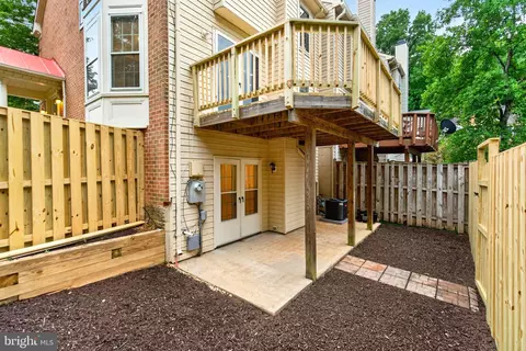 Exterior - 6504 Hubbardton Way, Springfield, VA 22150 photo 6 of 7