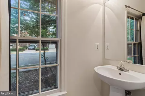 Entry Way - 6504 Hubbardton Way, Springfield, VA 22150 photo 5 of 5