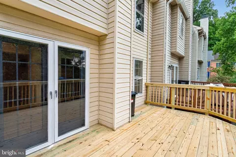 Exterior - 6504 Hubbardton Way, Springfield, VA 22150 photo 5 of 7