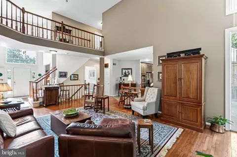 7606 Davis Field Ln, Springfield, VA 22153 photo 19