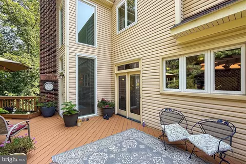 7606 Davis Field Ln, Springfield, VA 22153 photo 50