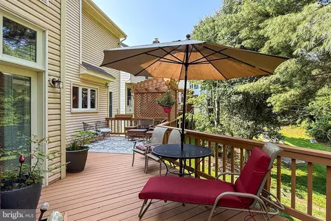 7606 Davis Field Ln, Springfield, VA 22153 photo 52