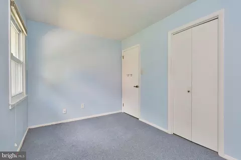Bedroom - 7606 Long Pine Dr, Springfield, VA 22151 photo 5 of 7