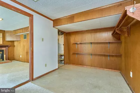 Other - 7606 Long Pine Dr, Springfield, VA 22151 photo 1 of 6